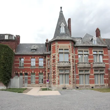 Motte Fenelon Apartment *